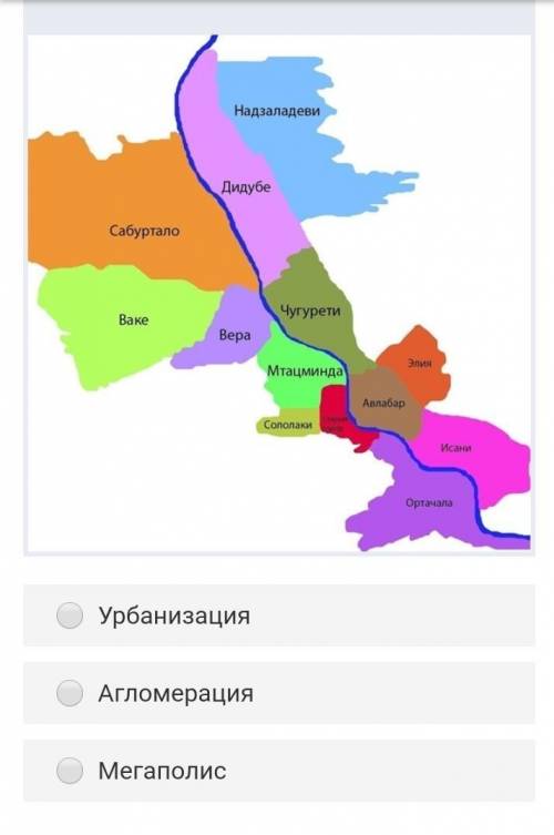 Дайте ответ . О каком явлении можно судить по данной карте города Тбилиси? Старый город отмечен крас